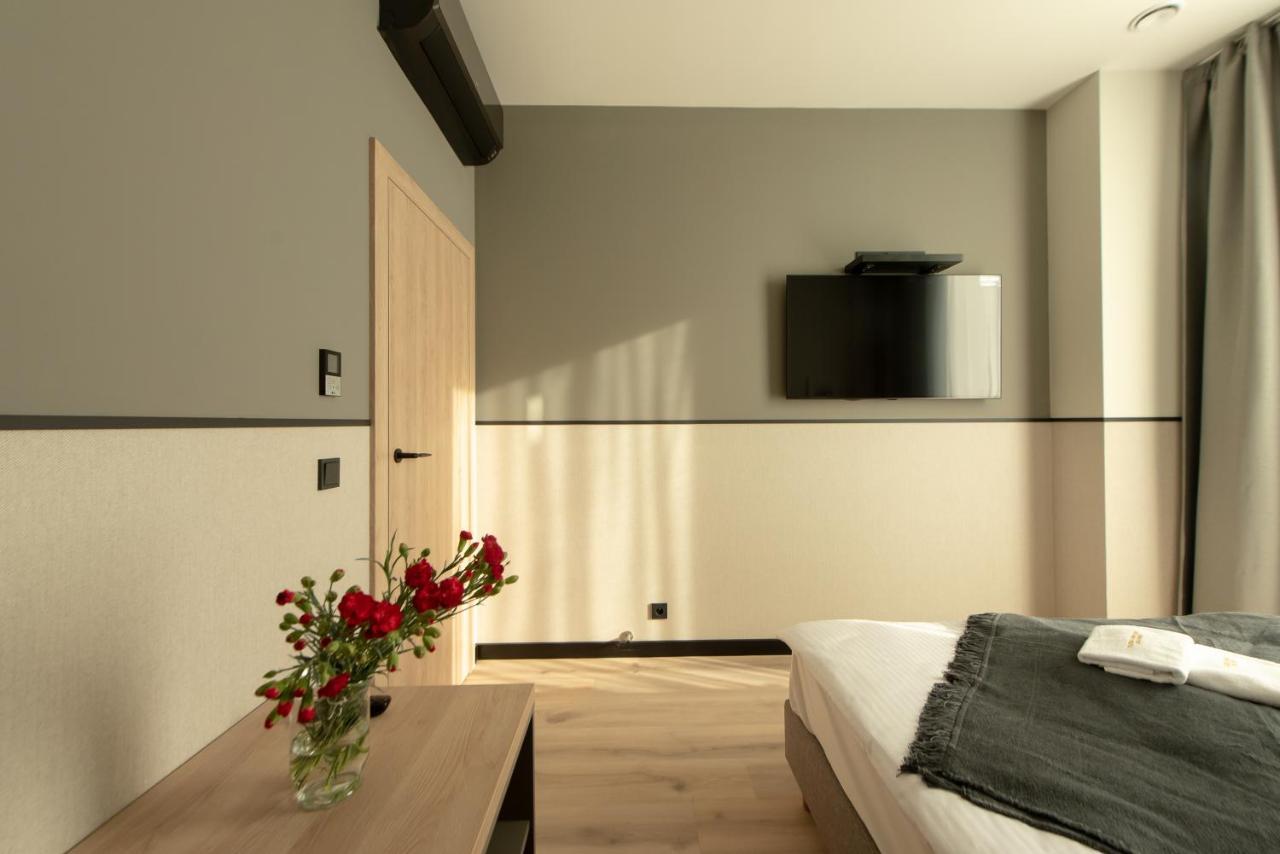 Sarnia Point Apartamenty Prestige Wroclaw Exterior photo